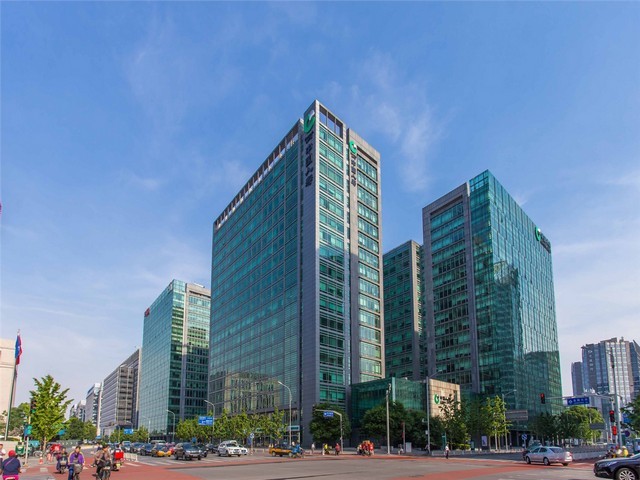 西安35岁男人休闲服饰搭配